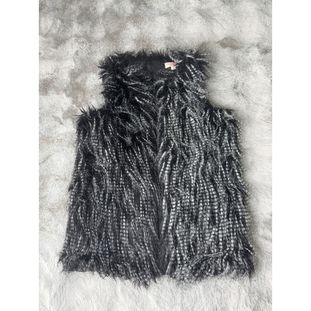 GB Girls Faux Fur Vest Black White Shaggy Open Front GG5270LHF Size XL-0728